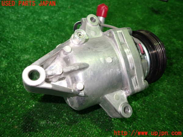 1UPJ-9233176025]ワゴンR(MH95S)エアコンコンプレッサー 中古_3