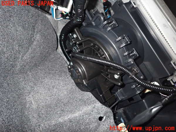 1UPJ-9233176081]ワゴンR(MH95S)エバポレーター1 中古_3