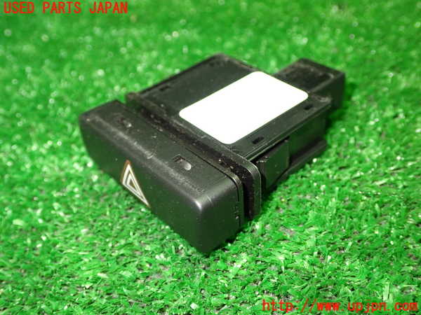 1UPJ-9233176290]ワゴンR(MH95S)ハザードスイッチ 中古_2