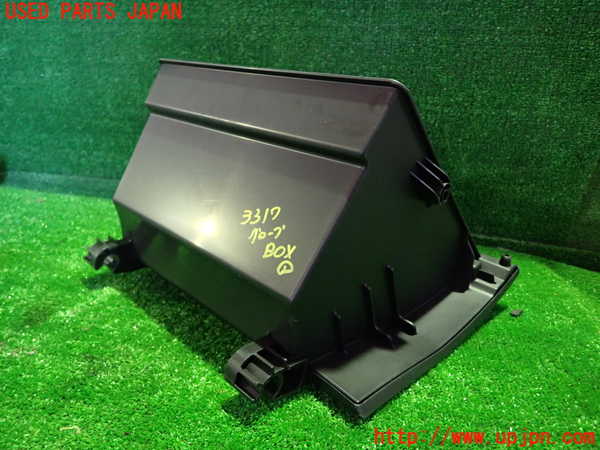 1UPJ-9233177516]ワゴンR(MH95S)グローブボックス1 中古_4