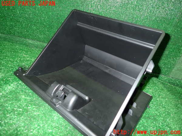 1UPJ-9233177516]ワゴンR(MH95S)グローブボックス1 中古_5