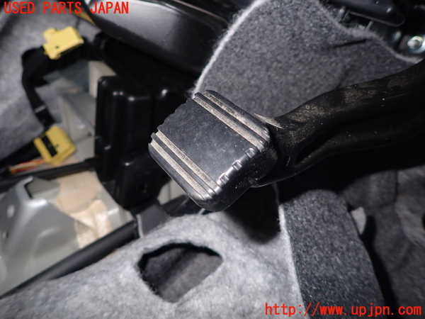 1UPJ-9233177550]ワゴンR(MH95S)サイドブレーキレバー 中古_2