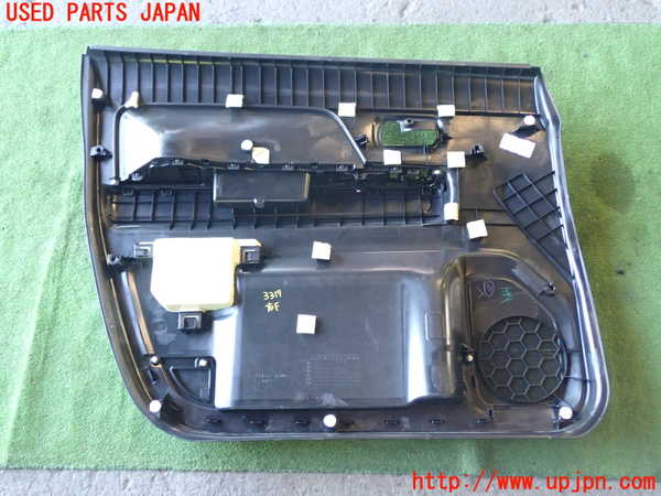 1UPJ-9233171234]ワゴンR(MH95S)右前ドア内張り 中古_5