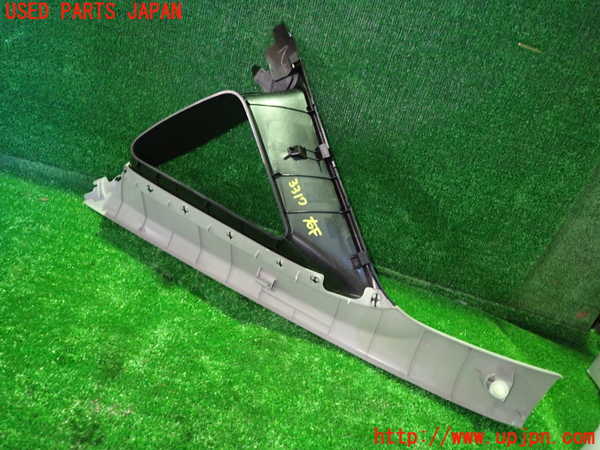1UPJ-9233177655]ワゴンR(MH95S)右フロントピラートリム 中古_5