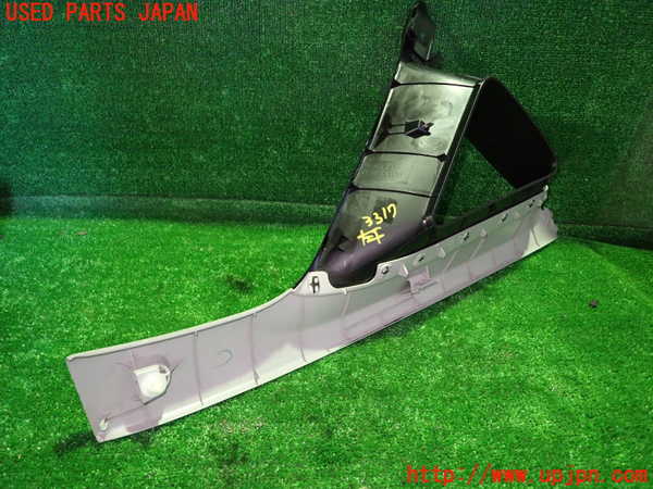 1UPJ-9233177660]ワゴンR(MH95S)左フロントピラートリム 中古_5