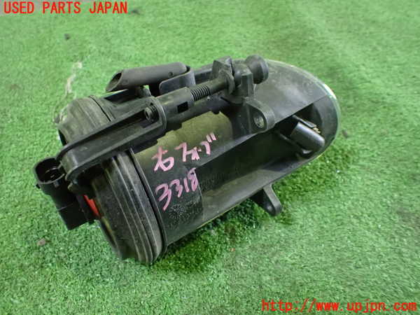 1UPJ-9233181180]アウディ・TTS クーペ(8JCDLF)右フォグ 中古_4
