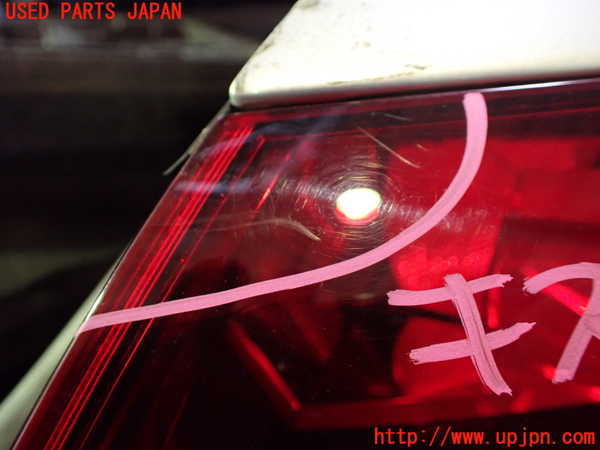 1UPJ-9233181530]アウディ・TTS クーペ(8JCDLF)右テールランプ 中古_4