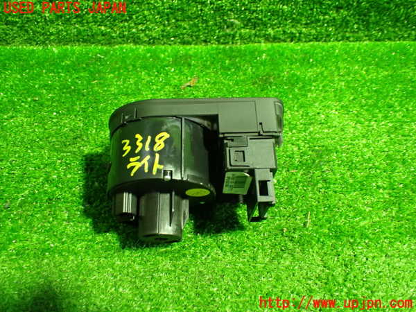 1UPJ-9233186285]アウディ・TTS クーペ(8JCDLF)ライトスイッチ 中古_3
