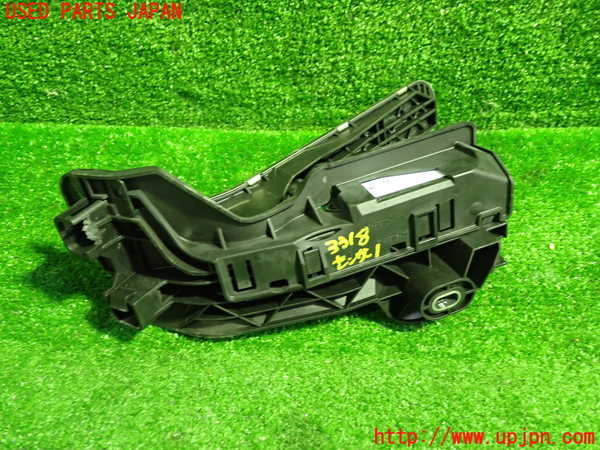 1UPJ-9233186381]アウディ・TTS クーペ(8JCDLF)センサー1 (アクセルペダル) 中古_3