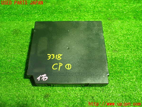 1UPJ-9233186146]アウディ・TTS クーペ(8JCDLF)コンピューター1 (8P0 907 063 L) 中古_3