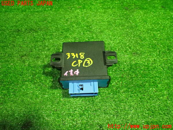 1UPJ-9233186148]アウディ・TTS クーペ(8JCDLF)コンピューター3 (5DF 008 886-32) 中古_3