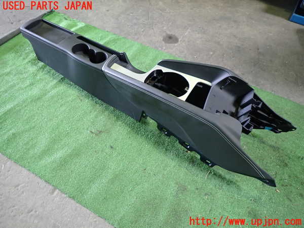 1UPJ-9233187540]アウディ・TTS クーペ(8JCDLF)センターコンソール 中古_2