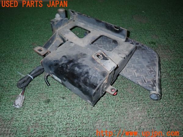 3UPJ=9233190025]ハイエースワゴン(RZH101G)TOSHINTEC トーシンテック AUTO DOOR 75267-15000 左サイドステップ 電動 オートステップ 中古_4