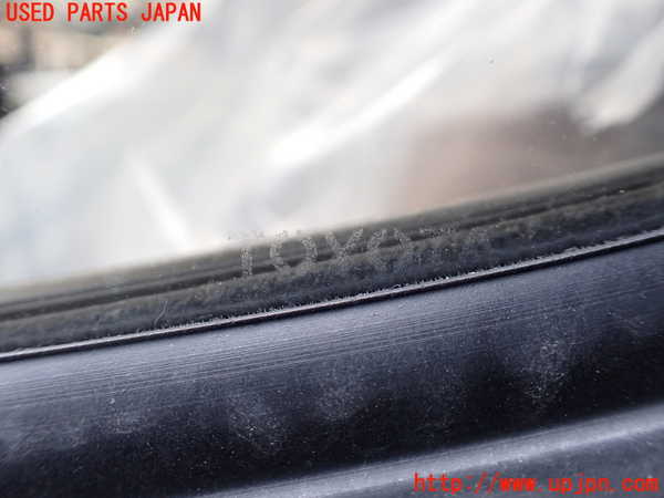 1UPJ-9233191260]ハイエースワゴン100系(RZH101G)左前ドア ジャンク部品取り_5