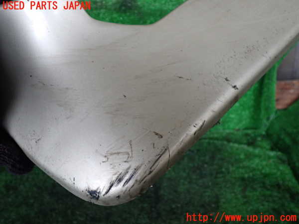 1UPJ-9233191452]ハイエースワゴン100系(RZH101G)左フロントマッドガード(泥除け) 中古_3