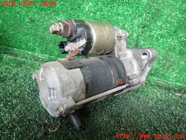1UPJ-9233196010]ハイエースワゴン100系(RZH101G)セルモーター 中古_2