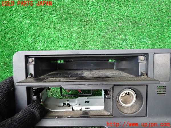 1UPJ-9233197841]ハイエースワゴン100系(RZH101G)小物入れ1 中古_2