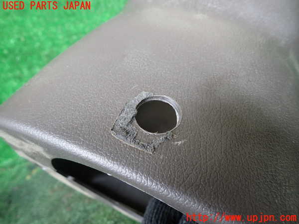 1UPJ-9233197905]ハイエースワゴン100系(RZH101G)コラムカバー 中古_2