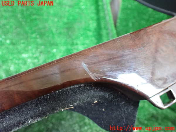 1UPJ-9233197510]ハイエースワゴン100系(RZH101G)メーターフード 中古_3