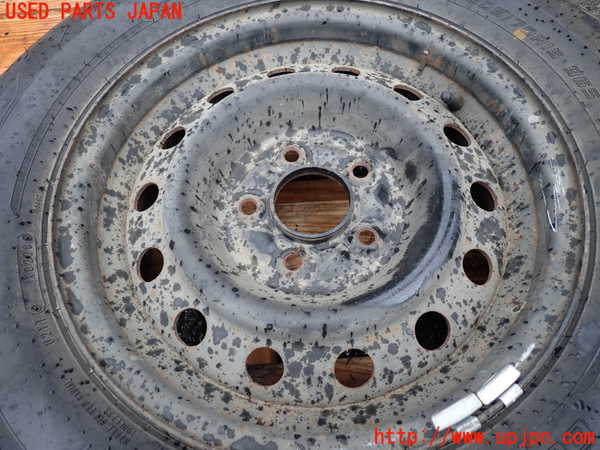 1UPJ-9233199601]ハイエースワゴン100系(RZH101G)スペアタイヤ1 中古_2
