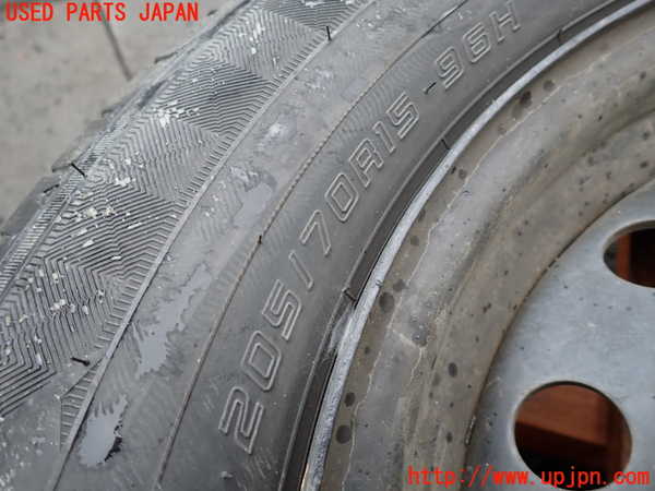 1UPJ-9233199028]ハイエースワゴン100系(RZH101G)タイヤ　ホイール　1本③ 205/70R15 中古_3
