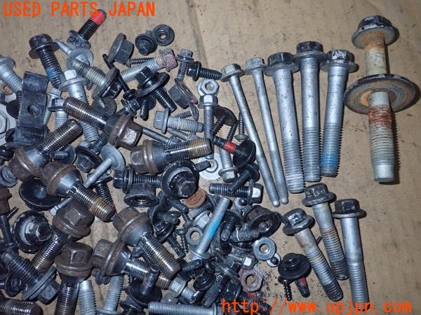 3UPJ=9233200720]ボルボ XC60(DB4204TXC)ネジ・ナット・ステー類 セット ジャンク_2