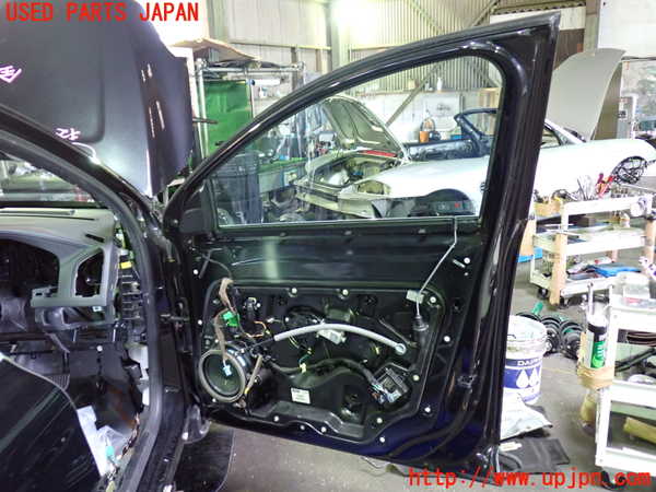 1UPJ-9233201230]ボルボ・XC60(DB4204TXC)右前ドア SEKURIT M53 中古_5