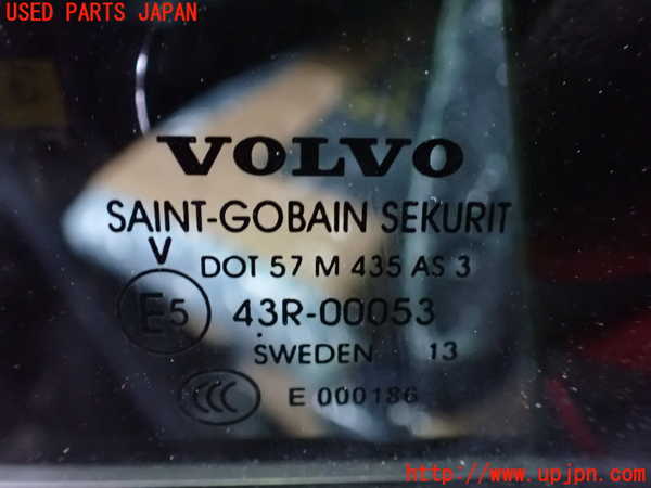 1UPJ-9233201290]ボルボ・XC60(DB4204TXC)右後ドア SEKURIT M435 中古_4