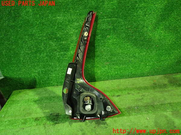 1UPJ-9233201536]ボルボ・XC60(DB4204TXC)左テールランプ 中古_2