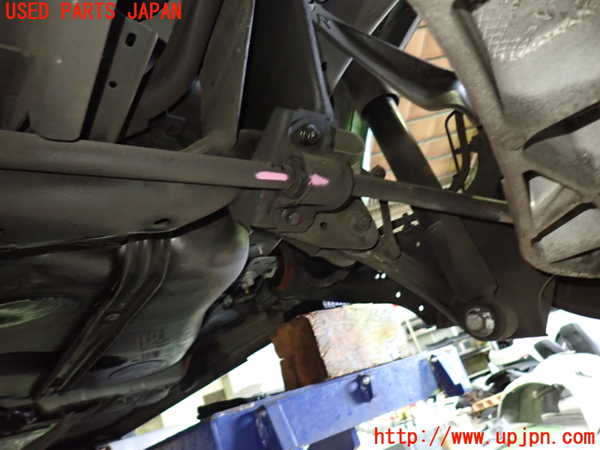 1UPJ-9233205445]ボルボ・XC60(DB4204TXC)リアスタビライザー 中古_2