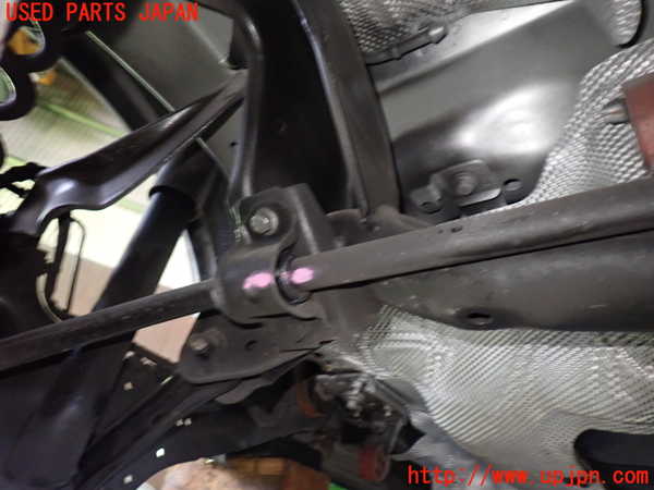 1UPJ-9233205445]ボルボ・XC60(DB4204TXC)リアスタビライザー 中古_4