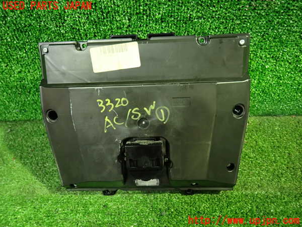 1UPJ-9233206066]ボルボ・XC60(DB4204TXC)エアコンスイッチ1 中古_2