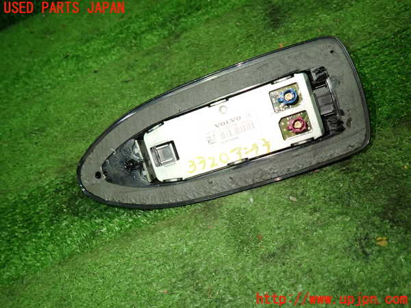 1UPJ-9233206550]ボルボ・XC60(DB4204TXC)アンテナ 中古_4