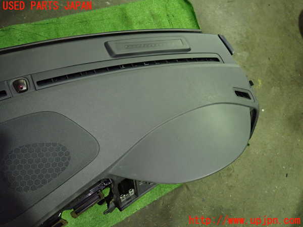 1UPJ-9233207505]ボルボ・XC60(DB4204TXC)ダッシュボード 中古_2