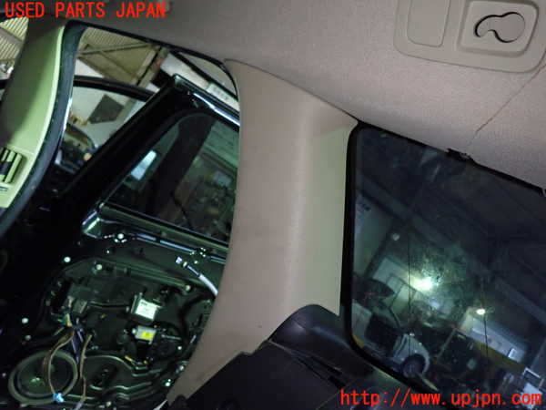 1UPJ-9233207675]ボルボ・XC60(DB4204TXC)右リアピラートリム 中古_2