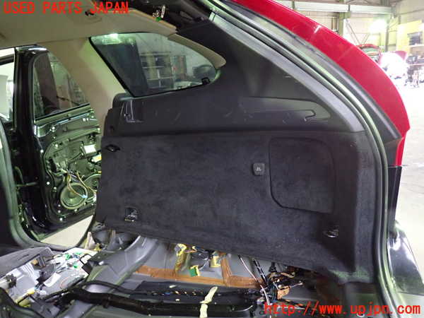 1UPJ-9233207675]ボルボ・XC60(DB4204TXC)右リアピラートリム 中古_3