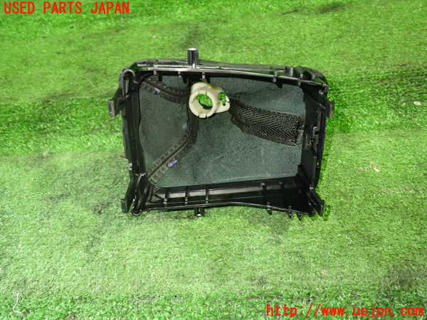 1UPJ-9233207575]ボルボ・XC60(DB4204TXC)シフトブーツ 中古_3