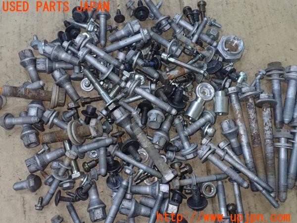 3UPJ=9233210720]フィアット 500 ツインエア ラウンジ(31209)ネジ・ナット・ステー類 セット ジャンク_3