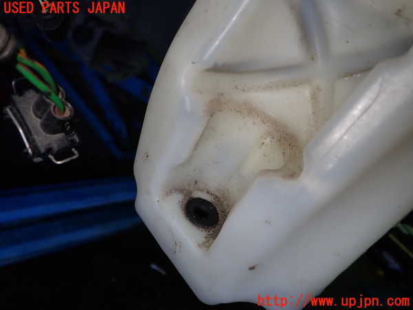 1UPJ-9233216791]フィアット・500(31209)ウォッシャータンク1 中古_2