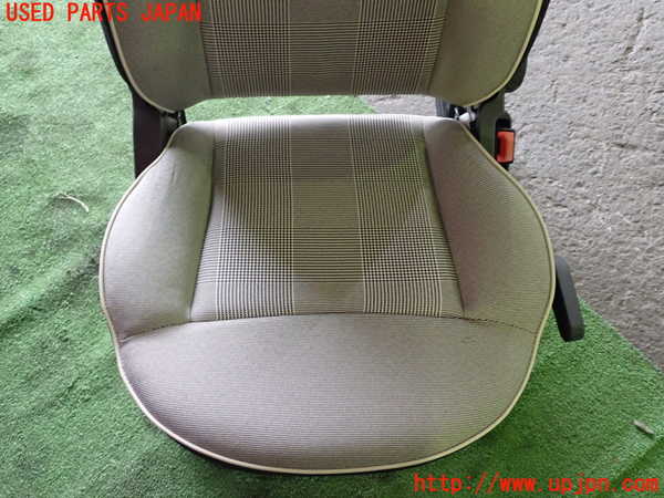 1UPJ-9233217035]フィアット・500(31209)運転席シート 中古_2