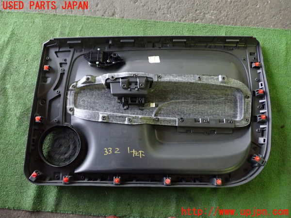 1UPJ-9233211264]フィアット・500(31209)左ドア内張り 中古_3