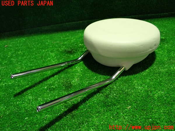 1UPJ-9233217070]フィアット・500(31209)助手席ヘッドレスト 中古_2