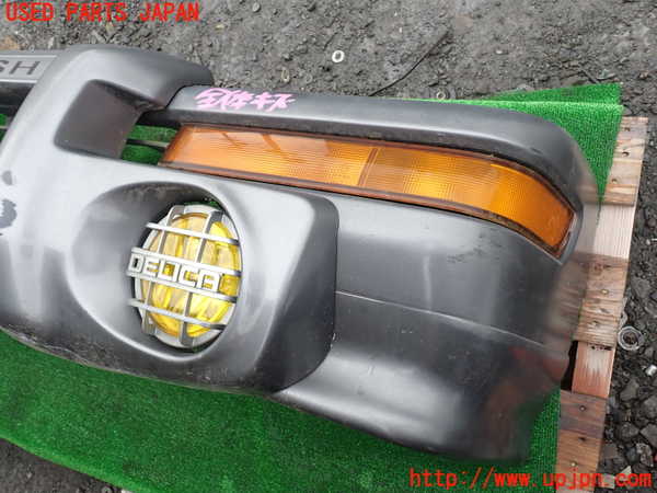 1UPJ-9233221010]デリカ スターワゴン(P35W)フロントバンパー 中古_3