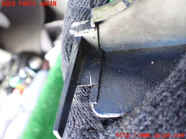 1UPJ-9233221050]デリカ スターワゴン(P35W)ラジエターグリル 中古_5