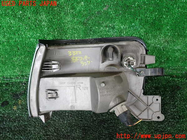 1UPJ-9233221150]デリカ スターワゴン(P35W)右コーナーランプ 中古_3