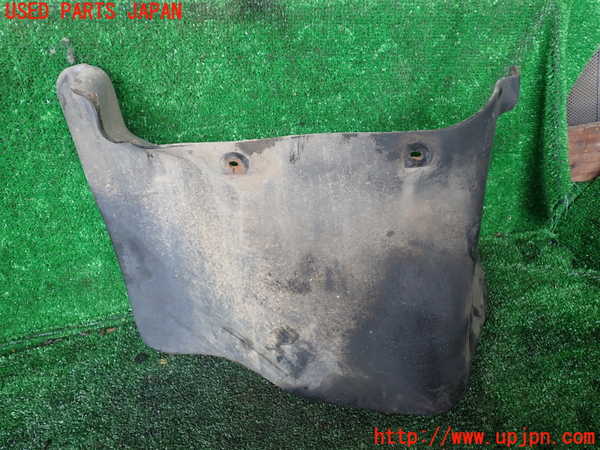 1UPJ-9233221452]デリカ スターワゴン(P35W)左フロントマッドガード(泥除け) 中古_2