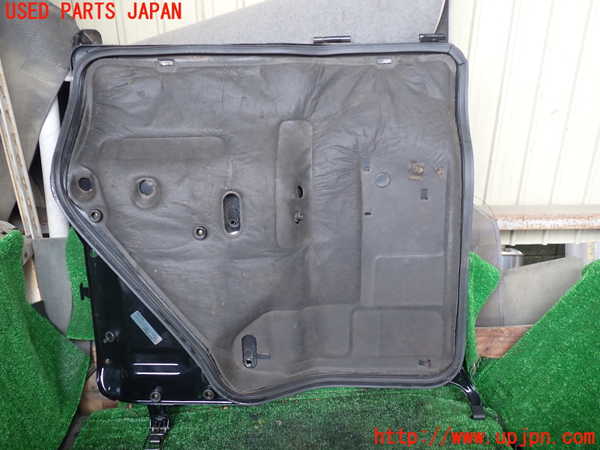 1UPJ-9233222160]デリカ スターワゴン(P35W)エンジンアッパーカバー 中古_2