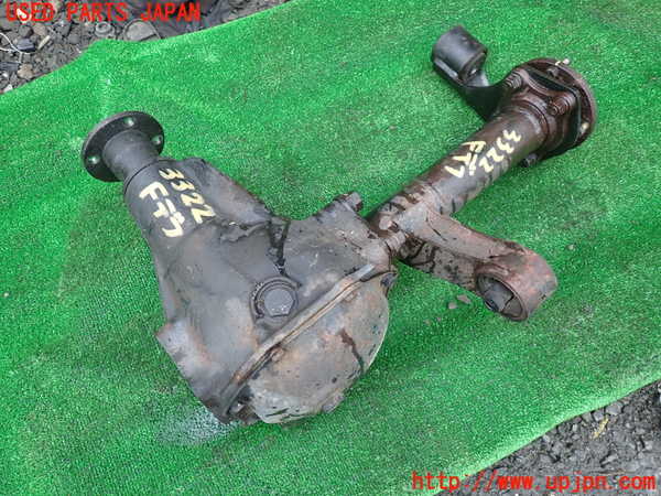 1UPJ-9233224350]デリカ スターワゴン(P35W)フロントデフ 中古_2