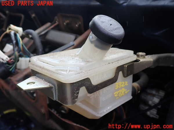 1UPJ-9233224050]デリカ スターワゴン(P35W)ブレーキマスターシリンダー 中古_3