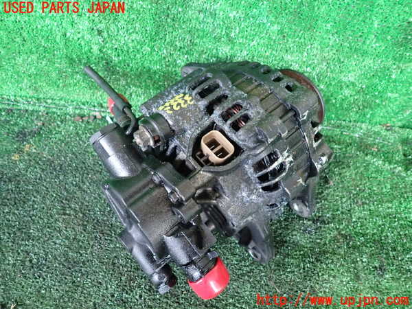 1UPJ-9233226015]デリカ スターワゴン(P35W)オルタネーター(ダイナモ) 中古_2